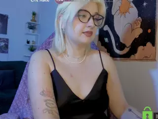 SophiHatter's Live Sex Cam Show