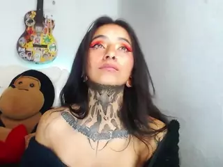 Jullietha's Live Sex Cam Show