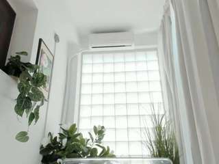 naila-777 live cam