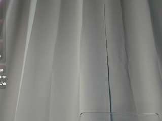 Naila live cam preview