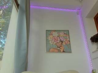 Naila live cam preview