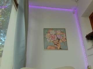 Naila live cam preview