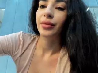 Naila's Live Sex Cam Show