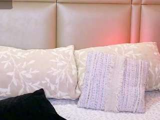 bella-jagger Live Webcam on CamSoda