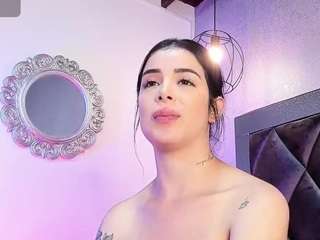 bella-jagger Live Webcam on CamSoda