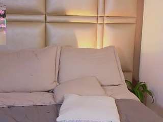 Live webcam model bella-jagger on Soda Cams