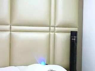 Bella-Jagger's Live Sex Cam Show