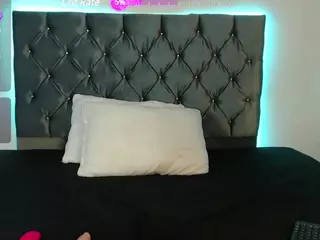 Dalyaaa's Live Sex Cam Show
