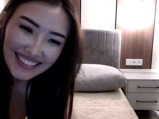 meloelili Live Webcam on CamSoda