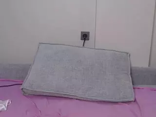 MeloeLili's Live Sex Cam Show