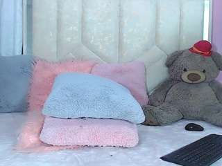 miley-777 Live Webcam on CamSoda