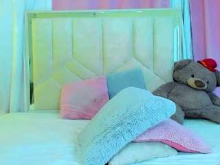 miley-777 live cam profile