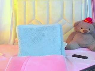 miley-777 live cam profile