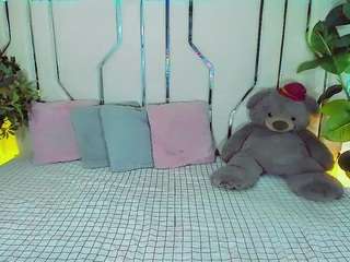 miley-777 live cam preview