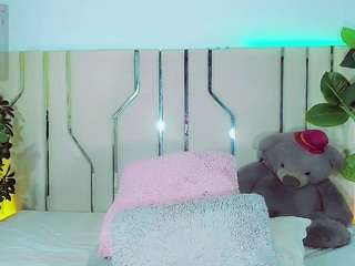 miley-777 live cam preview