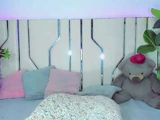 miley-777 live cam preview