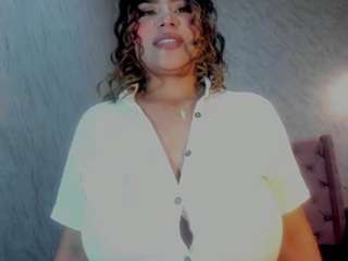 moniquehicks live cam preview