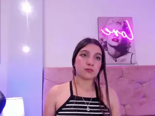 soffy-18's live chat room