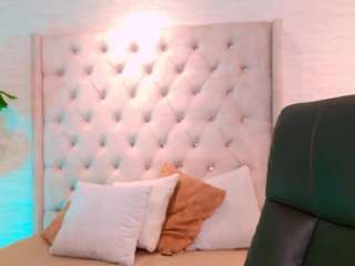 abella-ruiz Webcam Model Profile