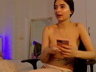 nathalie's Live Sex Cam Show