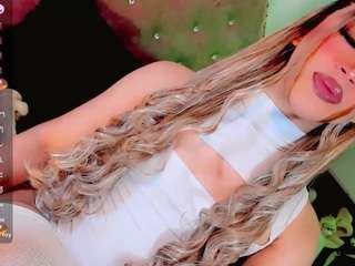 camilavasquezz Live Webcam on CamSoda