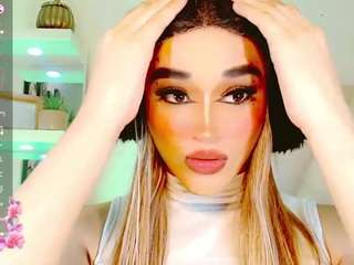 camilavasquezz Live Webcam on CamSoda