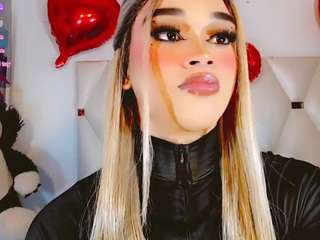 camilavasquezz's CamSoda show and profile