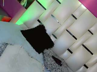 camilavasquezz live webcam show