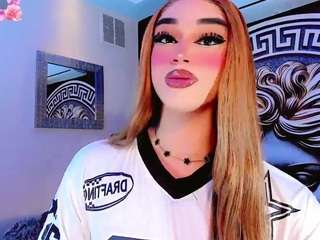 camilavasquezz profile preview
