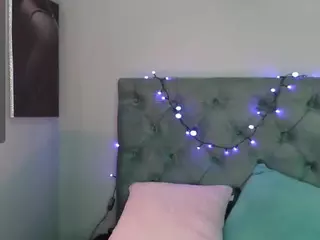 CharlotteSmithFrock's Live Sex Cam Show