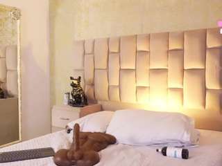  emmatorrees chat room