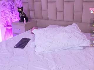  emmatorrees chat room