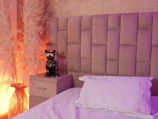 emmatorrees Live Webcam on CamSoda