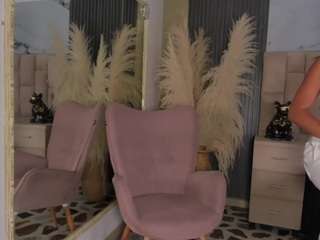 emmatorrees live cam profile