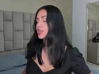 Emmatorrees's Live Sex Cam Show