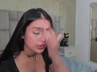 Emmatorrees's Live Sex Cam Show