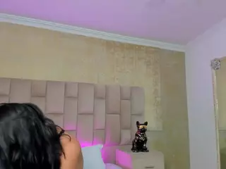 Emmatorrees's Live Sex Cam Show