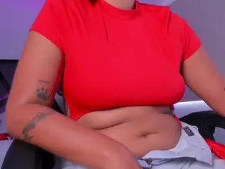 Emmatorrees's Live Sex Cam Show