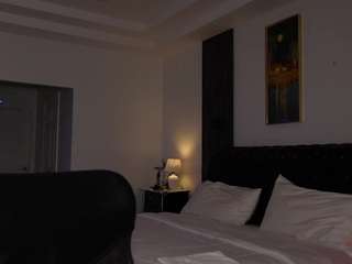 ms-k Live Webcam on CamSoda