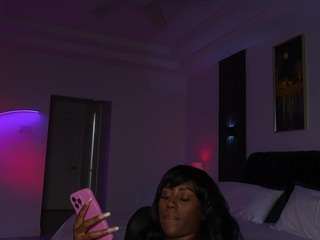 Live webcam model ms-k on Soda Cams