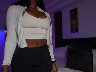 ms-k's CamSoda show and profile