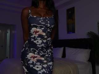 Ms-K live webcam show