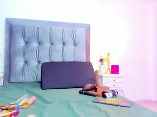 ROOMMYY's Live Sex Cam Show