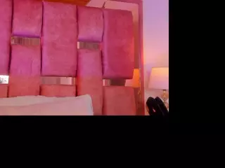 Sofy Dubros's Live Sex Cam Show
