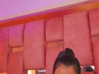Sofy Dubros's Live Sex Cam Show