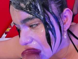 Live webcam model susancouper on Soda Cams