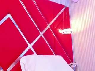 Live webcam model susancouper on Soda Cams