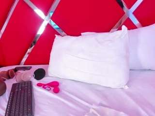 SusanCouper live cam