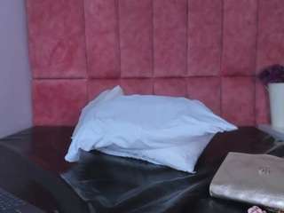 victoriia-smith Live Webcam on CamSoda