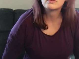 BustyHousewife